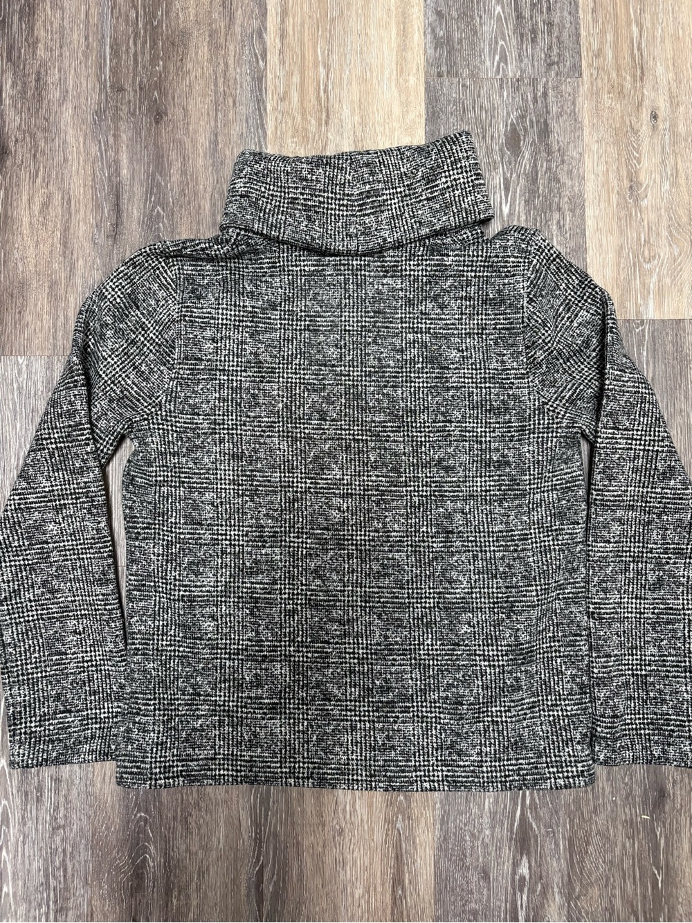 J. Crew Black & White Plaid Turtleneck Sweater Fall/Winter Wear, Casual, Cozy